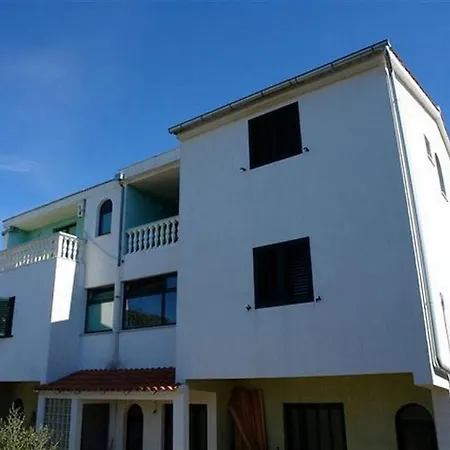 Apartament With A Parking Space - 18630 *