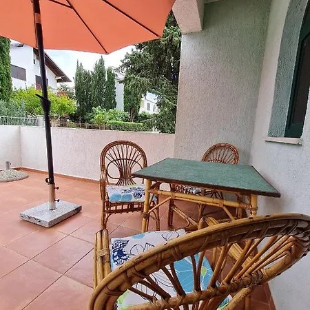 With A Parking Space - 18630 Murter