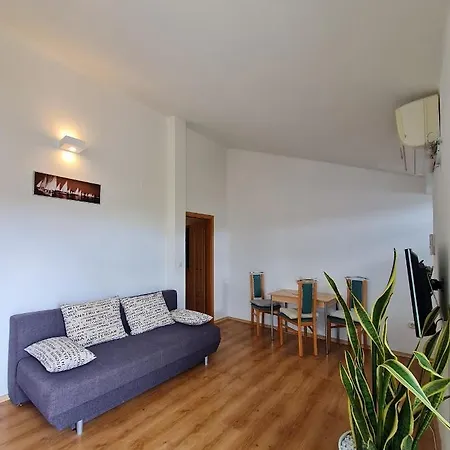 With A Parking Space - 18630 Murter