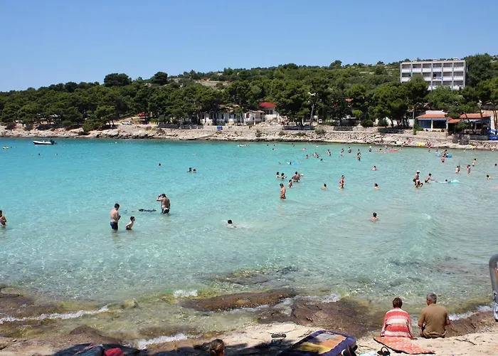 With A Parking Space - 18630