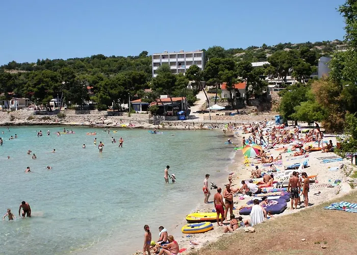 With A Parking Space - 18630 Муртер