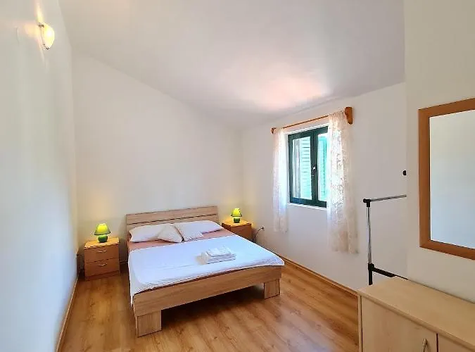 With A Parking Space - 18630 Appartement