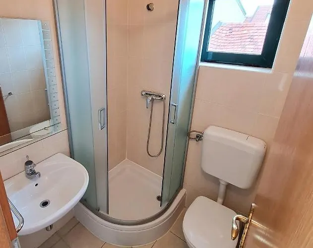 With A Parking Space - 18630 Apartamento Murter